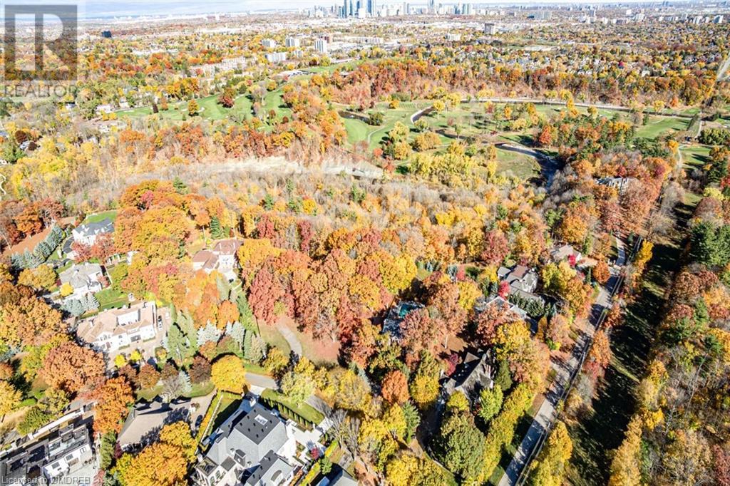 For sale 2438 DOULTON Drive, Mississauga, Ontario L5H3M3 40554093