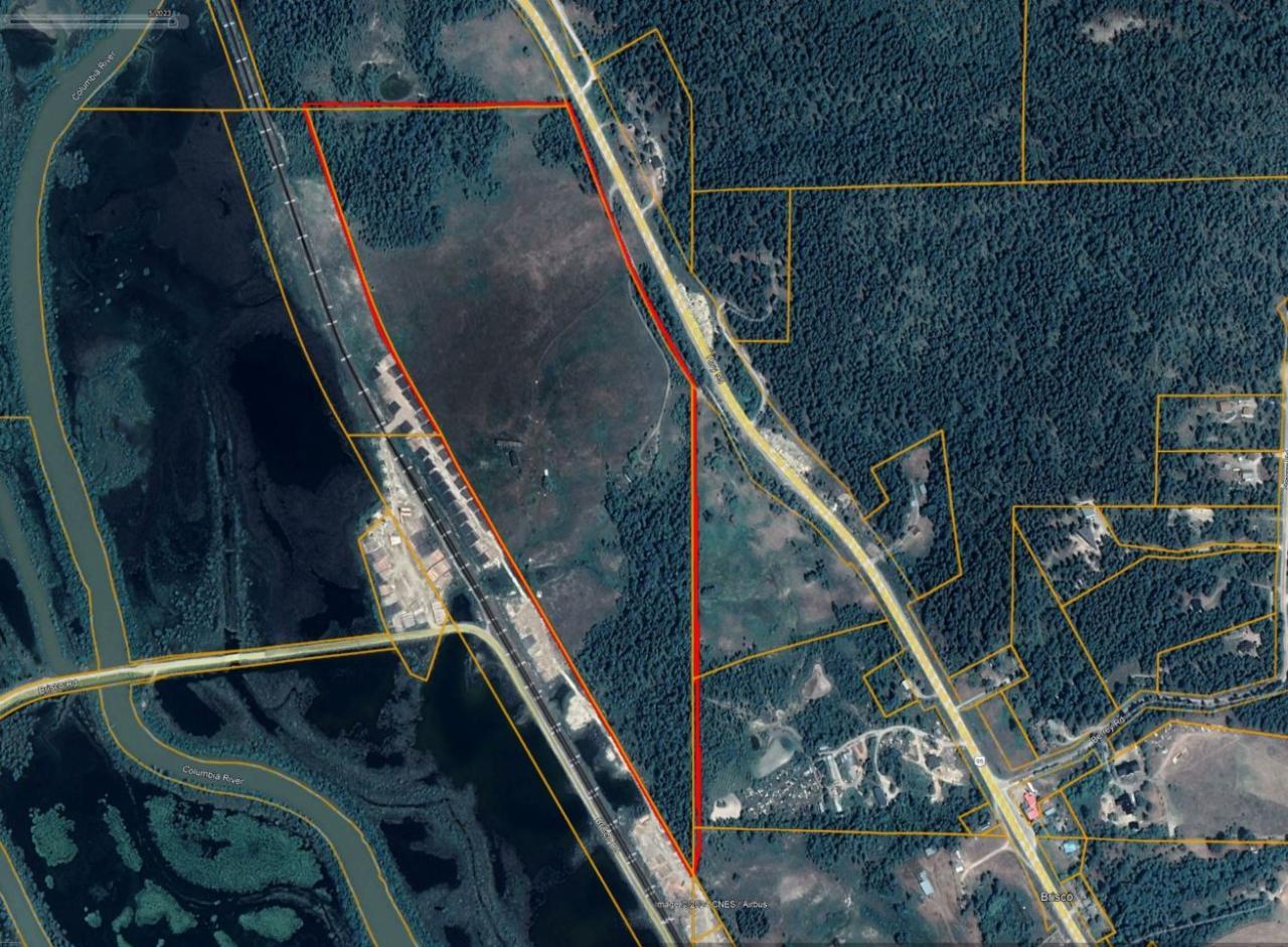 For sale 2755 HIGHWAY 95, Brisco, British Columbia V0A1B0 2475672