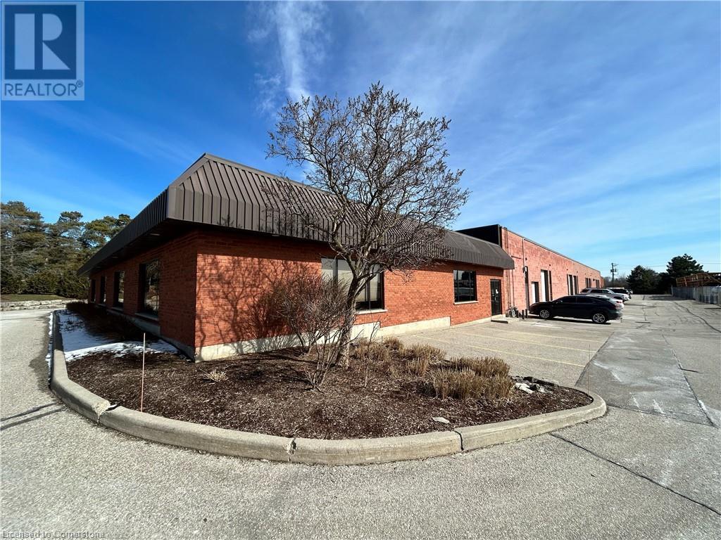 For lease 168 LEXINGTON Court Unit HRear, Waterloo, Ontario N2J4R2