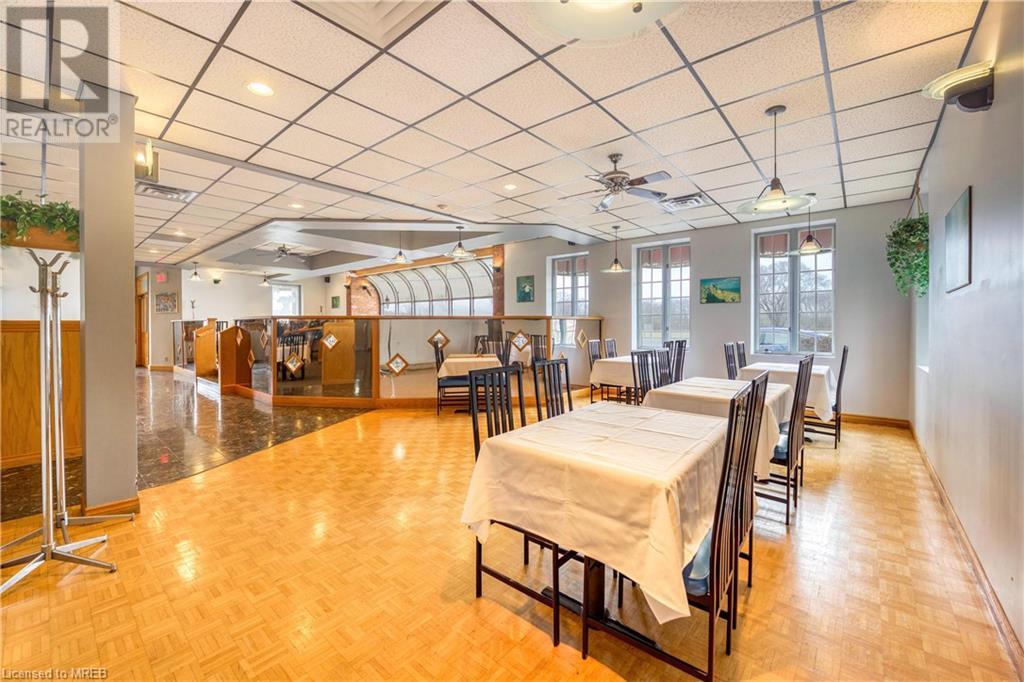 For sale 1754 LONDON Line, Sarnia, Ontario N7W1A1 40561627 REALTOR.ca