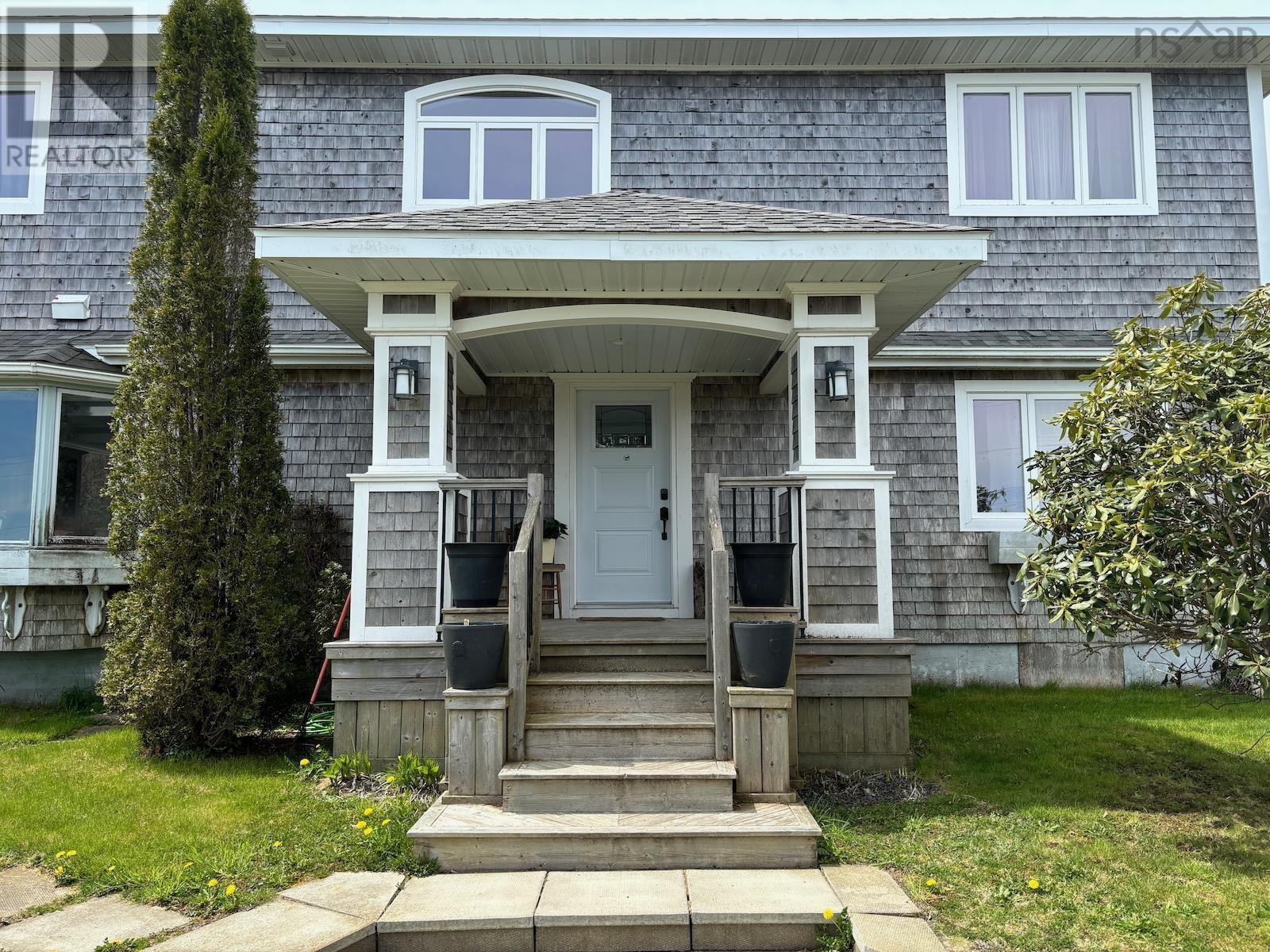 For sale 11 Old Post Road, Darlings Lake, Nova Scotia B5A5A8