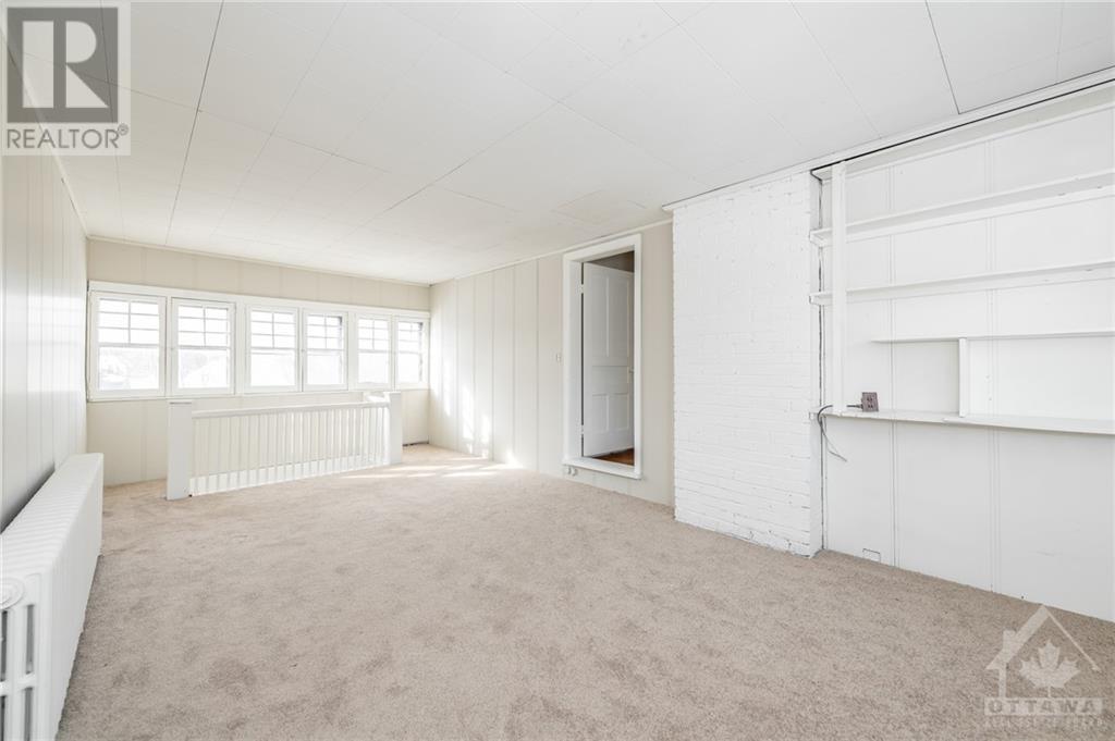 For sale 344 TWEEDSMUIR AVENUE, Ottawa, Ontario K1Z5N4 1377265