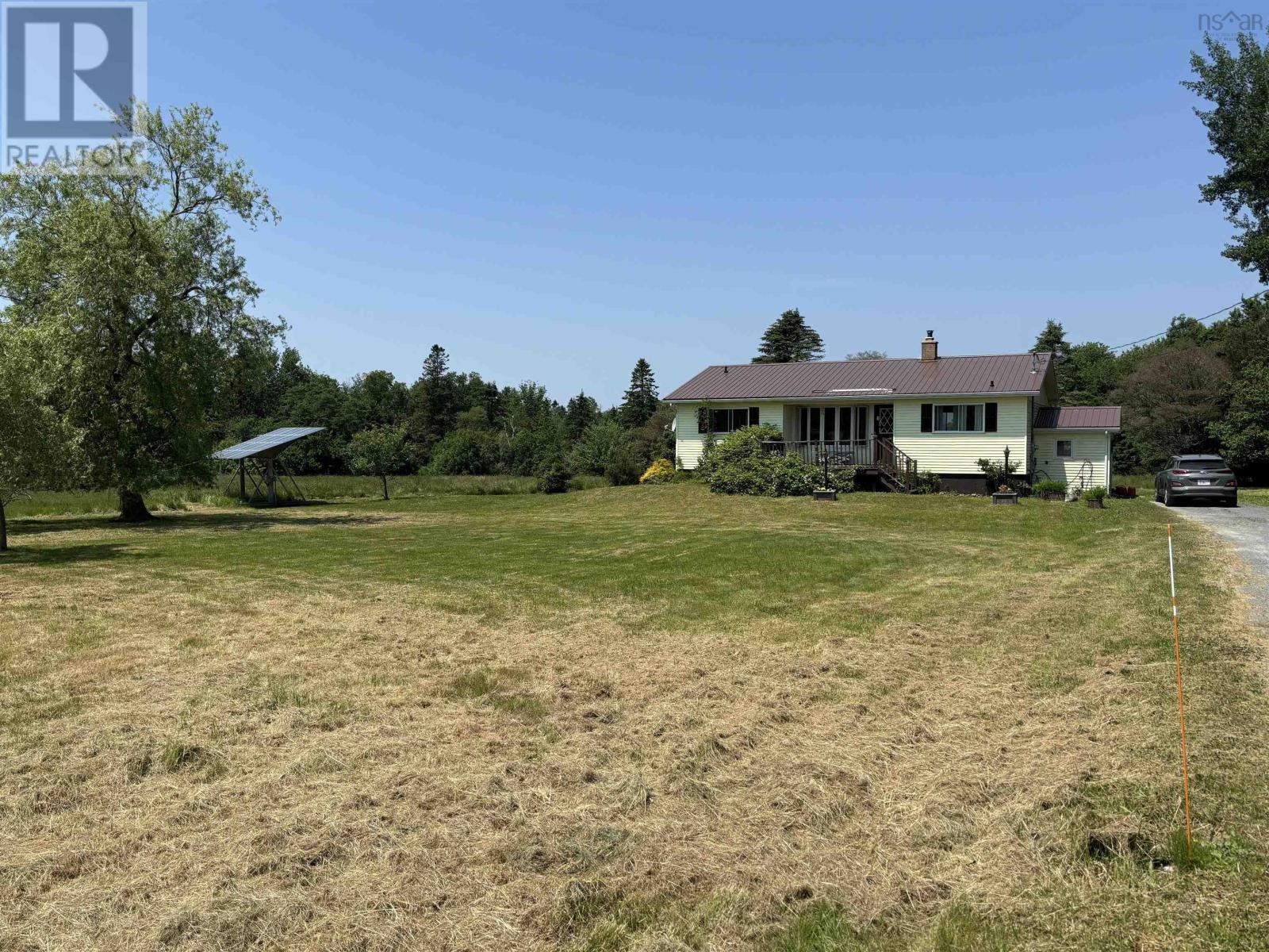 For sale 7877 Highway 215, Selma, Nova Scotia B0N1T0 202403579
