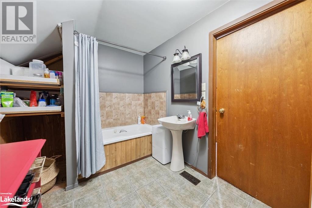 For sale 67 HAZEL Street, Dunsford, Ontario K0M1L0 40561436 REALTOR.ca