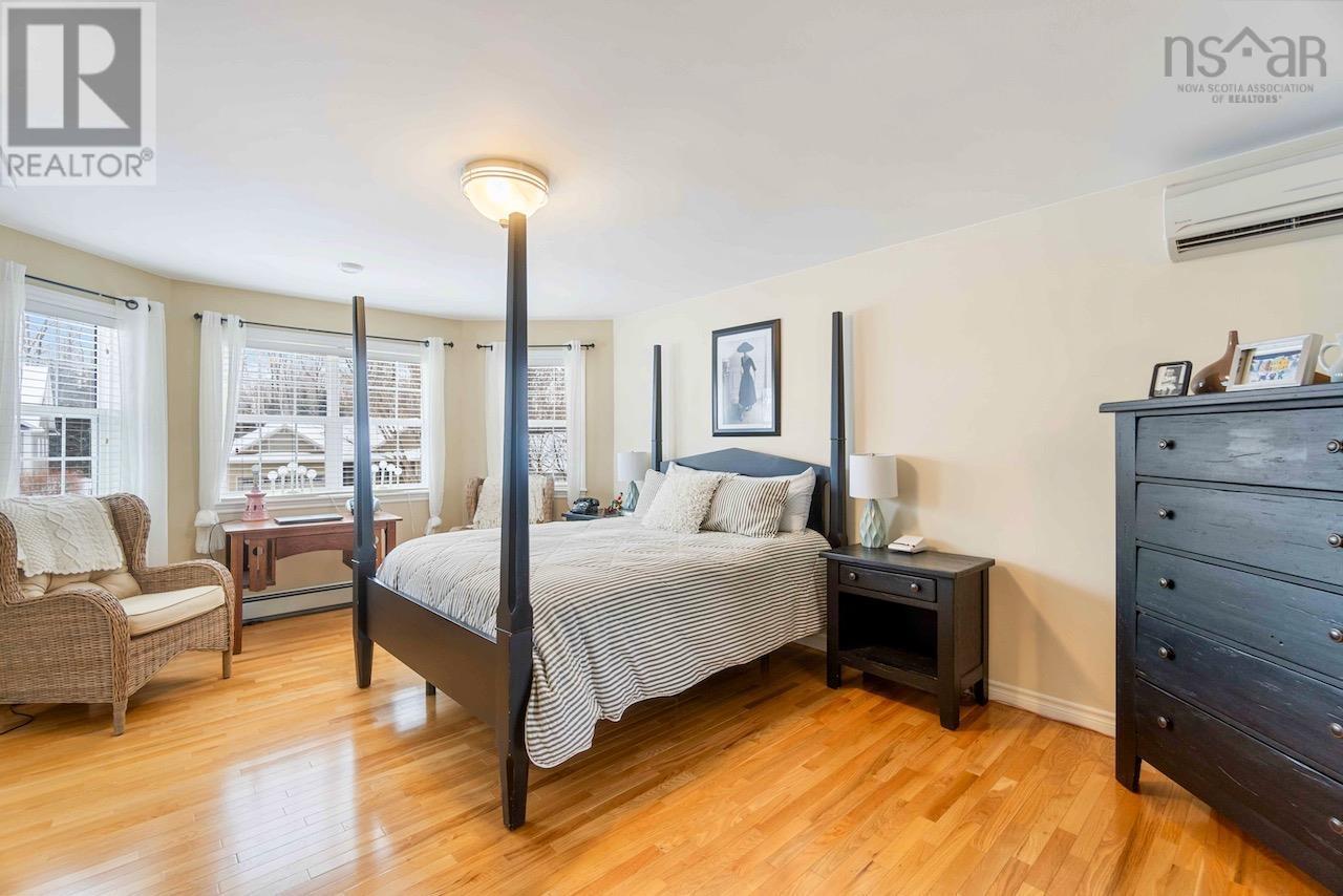 For sale 40 Dalhousie Avenue, Kentville, Nova Scotia B4N5E5