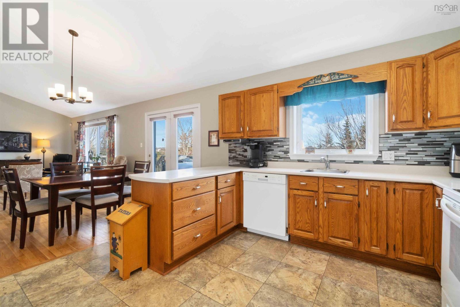 For sale 334 West Porters Lake Road, Porters Lake, Nova Scotia B3E1K5