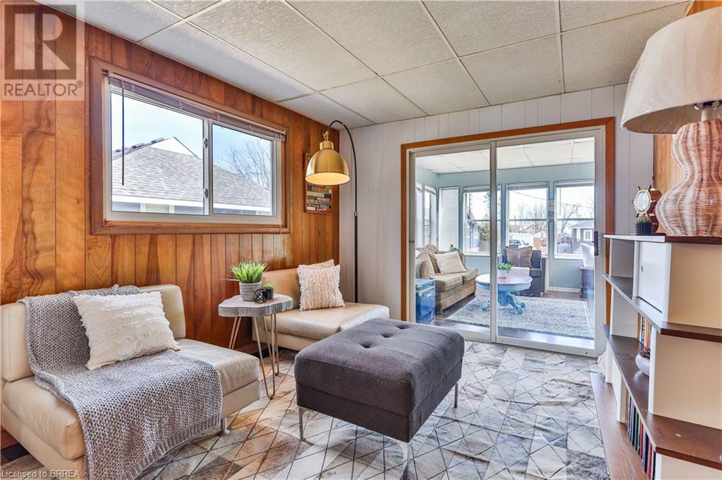 For sale 11 SNOOKS Drive, Turkey Point, Ontario N0E1T0 40560945