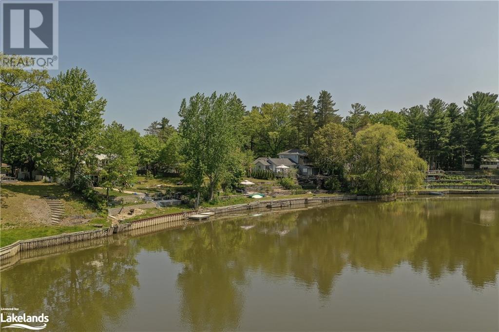 For sale 39 SUNNIDALE RIVER Road, Wasaga Beach, Ontario L9Z2S4