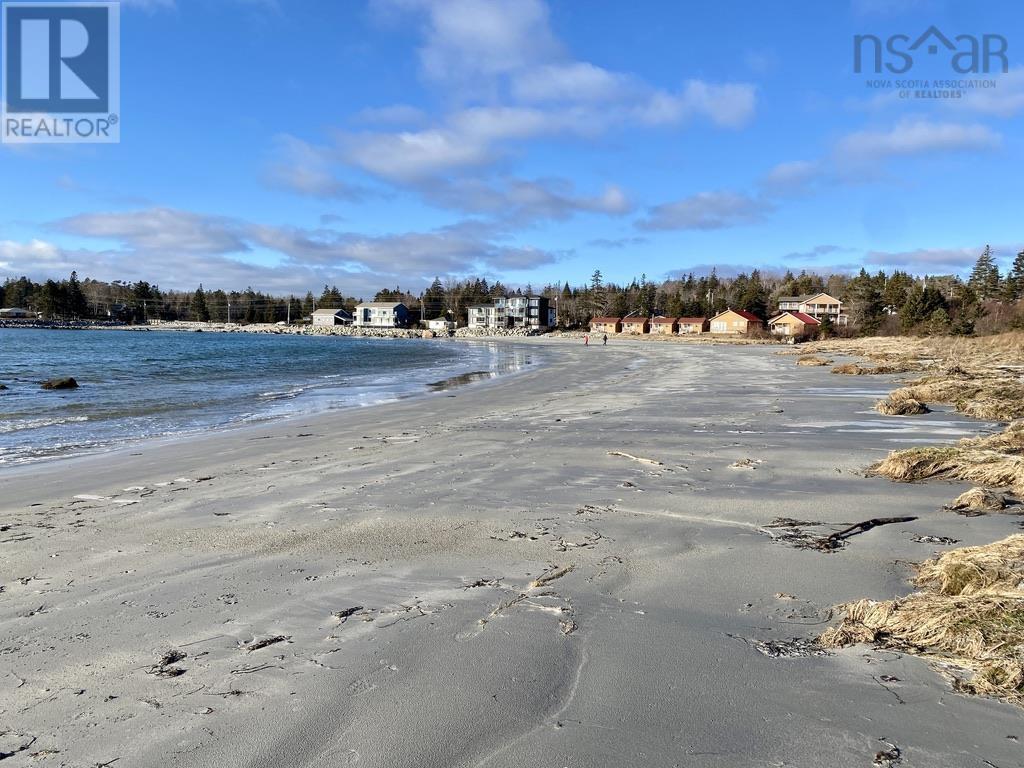 For sale 53 Wharf Road, Hunts Point, Nova Scotia B0T1G0 202400675