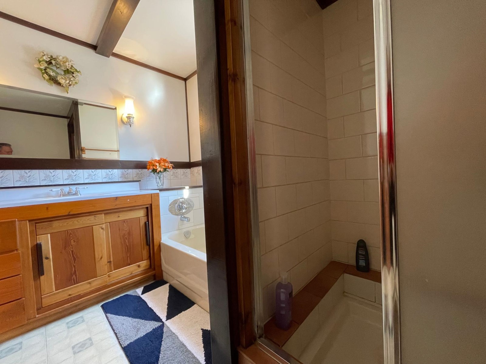 For sale 4561 BARLEBEN ROAD, Skookumchuck, British Columbia V0B2E0