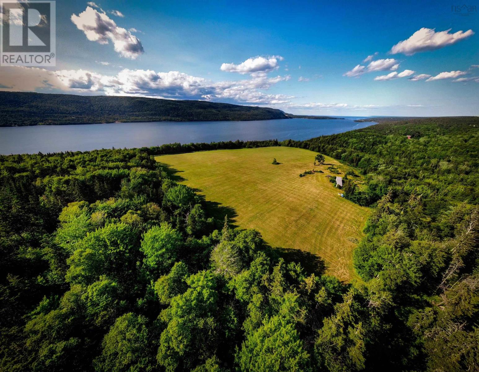 For sale 2708 Old Route 5, Boularderie East, Nova Scotia B1X1H7