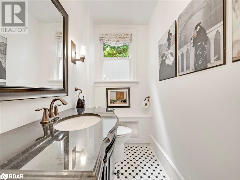 For sale 68 TECUMSETH Street, Orillia, Ontario L3V1X9 40538948