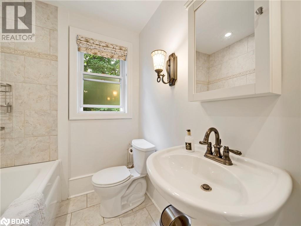 For sale 68 TECUMSETH Street, Orillia, Ontario L3V1X9 40538948