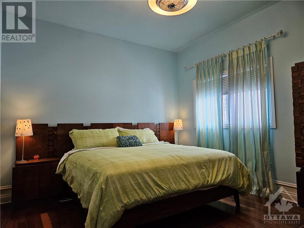 For sale 5849 QUEENSCOURT CRESCENT, Manotick, Ontario K4M1K3 1374840 REALTOR.ca