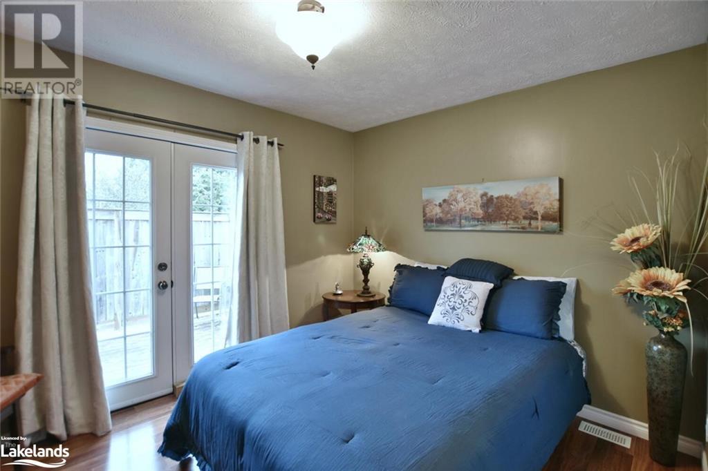 For sale 7 BRAKENBURY Street W, Markdale, Ontario N0C1H0 40562034