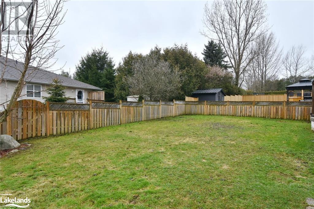 For sale 7 BRAKENBURY Street W, Markdale, Ontario N0C1H0 40562034