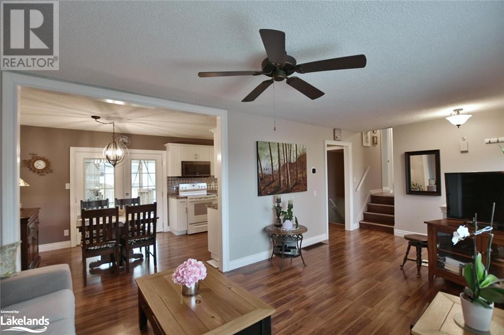 For sale 7 BRAKENBURY Street W, Markdale, Ontario N0C1H0 40562034