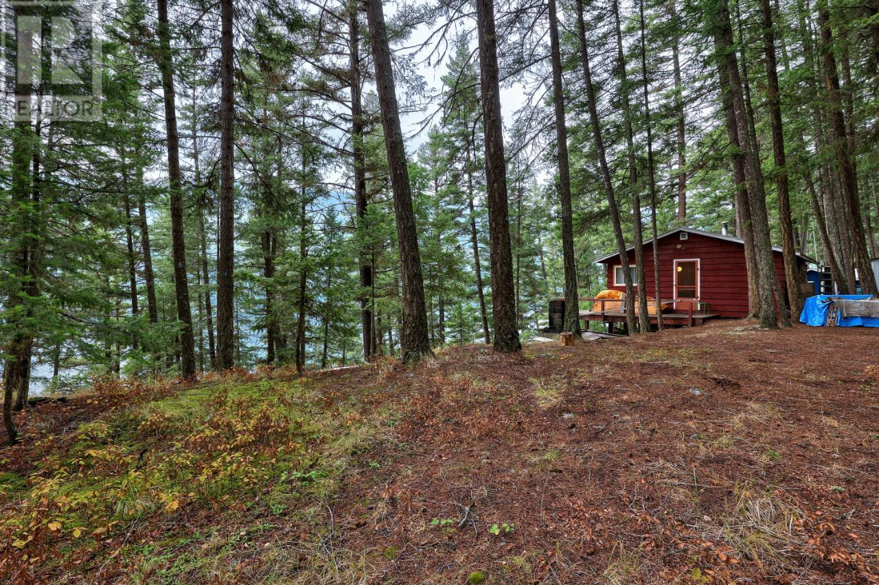 For sale 2380 HEFFLEY LAKE ROAD, Heffley, British Columbia V0E1Z1