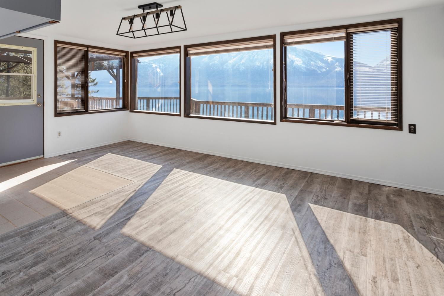 For sale 9873 HIGHWAY 3A, Kuskanook, British Columbia V0B2C0 2475772 REALTOR.ca