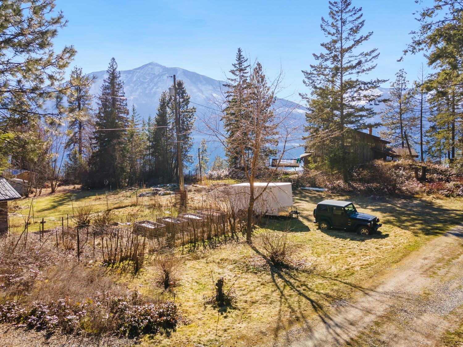 For sale 9873 HIGHWAY 3A, Kuskanook, British Columbia V0B2C0 2475772 REALTOR.ca