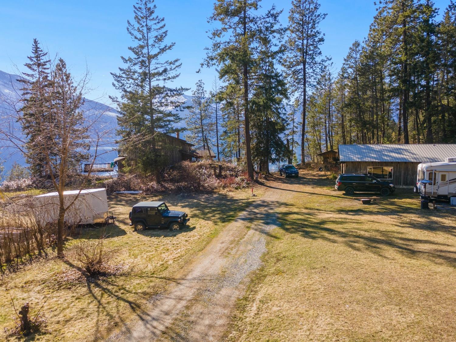 For sale 9873 HIGHWAY 3A, Kuskanook, British Columbia V0B2C0 2475772 REALTOR.ca