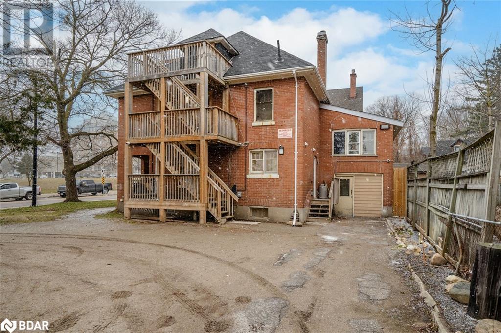 For sale 117 TORONTO Street Barrie Ontario L4N1V3 40559940