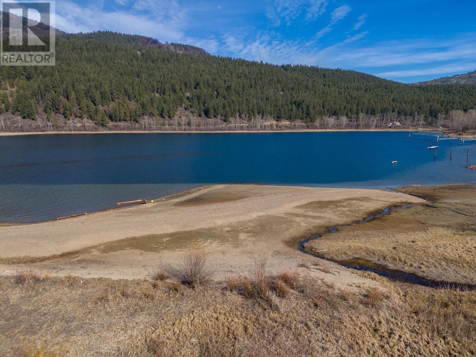 For sale 28848 HOLDING RD, Adams Lake, British Columbia 177466