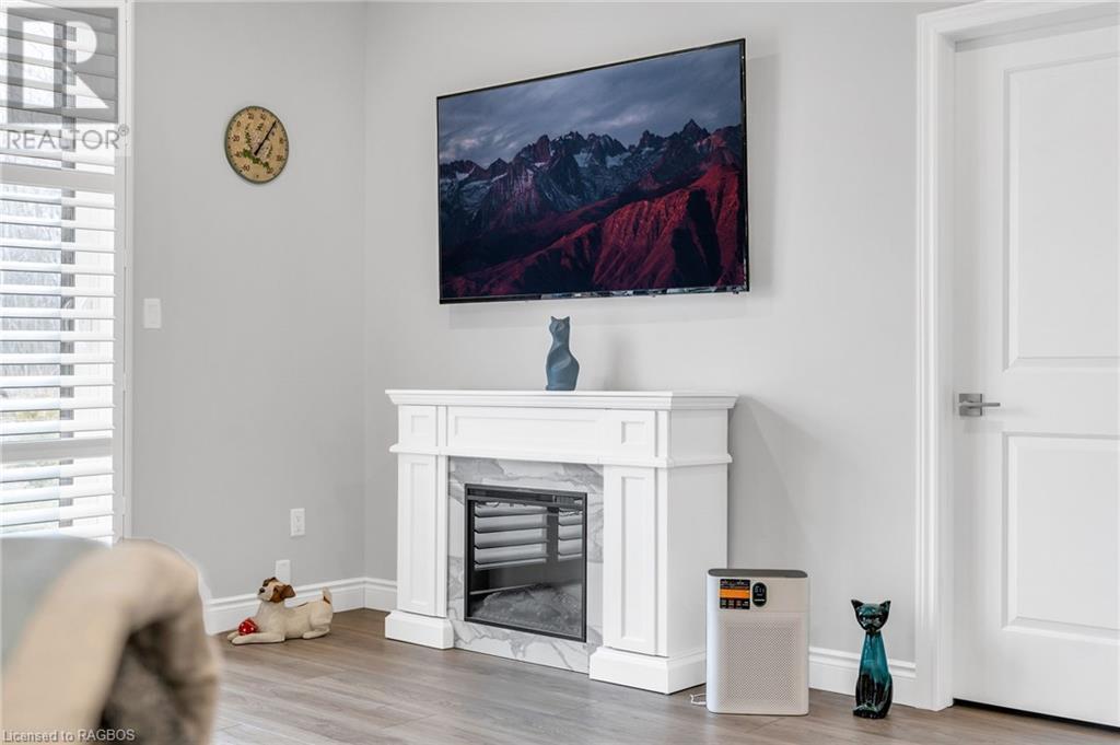 For sale 4 PALMER MARIE Lane, Chesley, Ontario N0G1L0 40549415