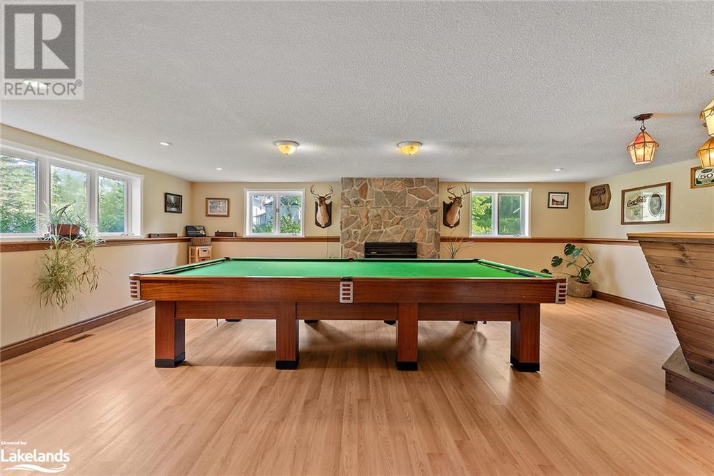 For sale 359 BRUNEL Road, Huntsville, Ontario P1H1R7 40561574