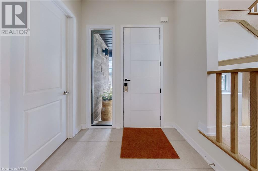 For sale 104 STONELEIGH Drive, Collingwood, Ontario L9Y0V1 40564242