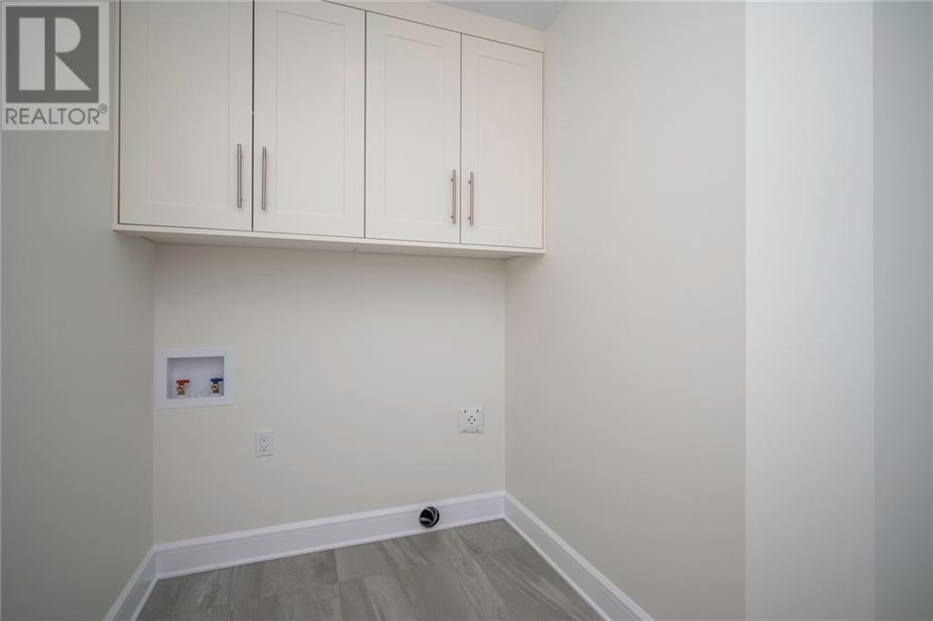 For sale 1233 WESBURKE AVENUE, Cornwall, Ontario K6J5V3 1352372