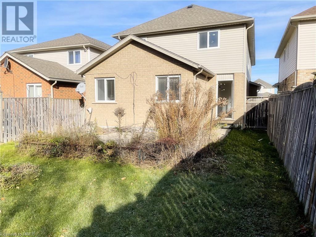 For sale 544 ROBERT FERRIE Drive, Kitchener, Ontario N2P2T8 40561714