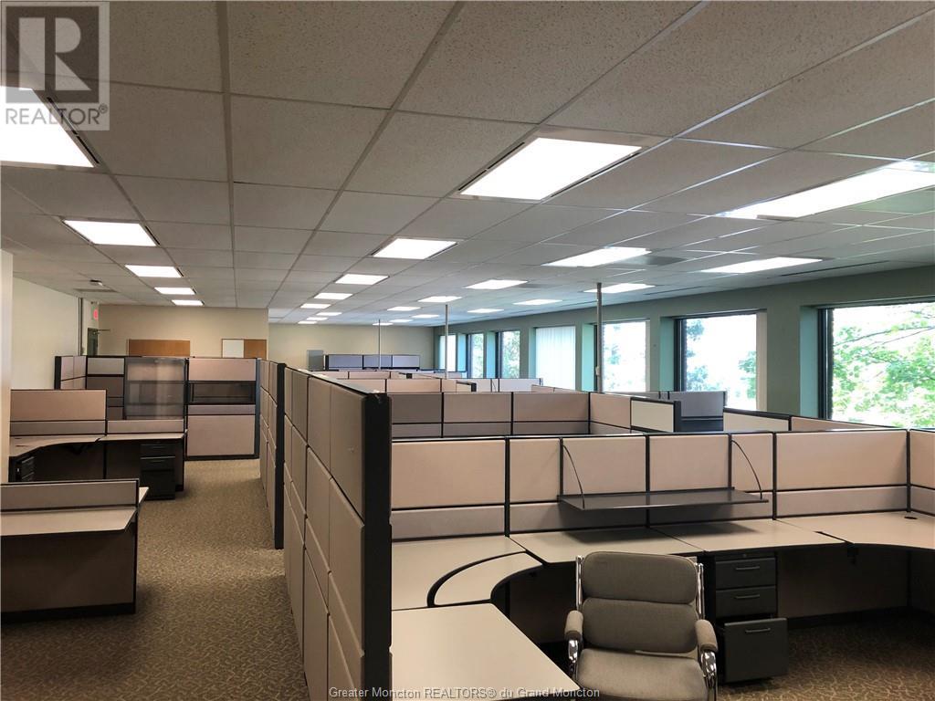 For sale 1010 St BLVD, Moncton, New Brunswick E1E4R5 M155789