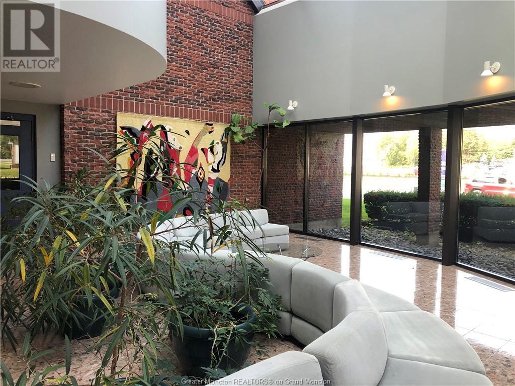 For sale 1010 St BLVD, Moncton, New Brunswick E1E4R5 M155789