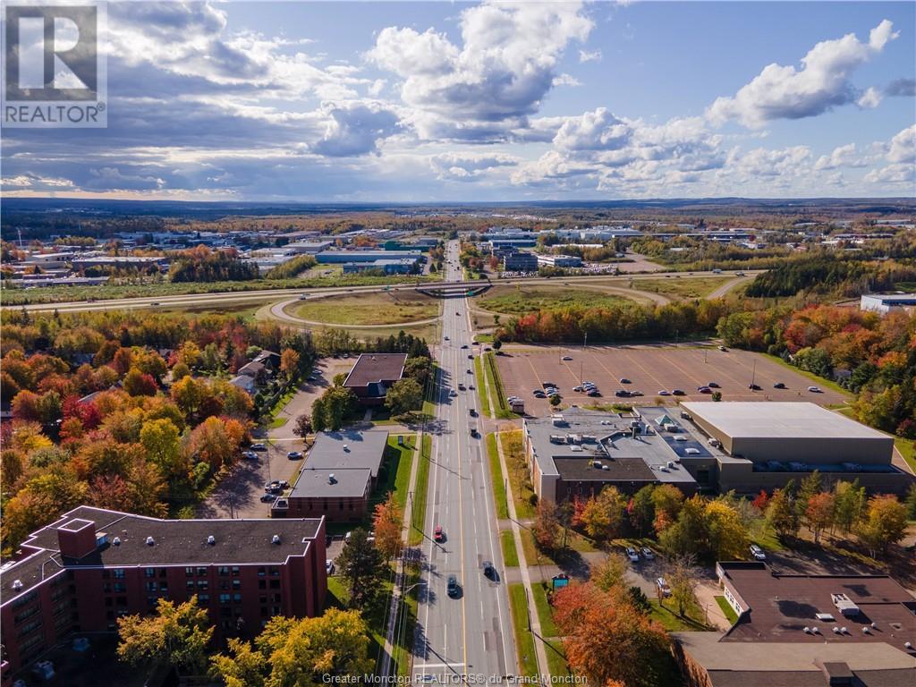 For sale 1010 St BLVD, Moncton, New Brunswick E1E4R5 M155789