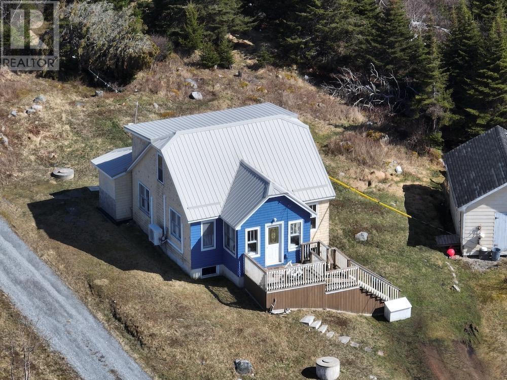 For sale 57 Hawk Point Road, Lower Clarks Harbour, Nova Scotia B0W1P0