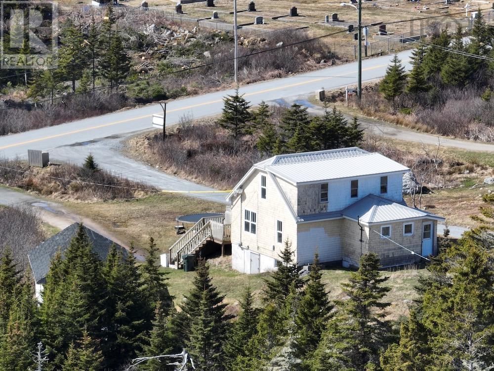 For sale 57 Hawk Point Road, Lower Clarks Harbour, Nova Scotia B0W1P0