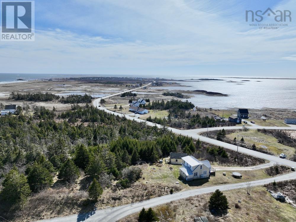 For sale 57 Hawk Point Road, Lower Clarks Harbour, Nova Scotia B0W1P0