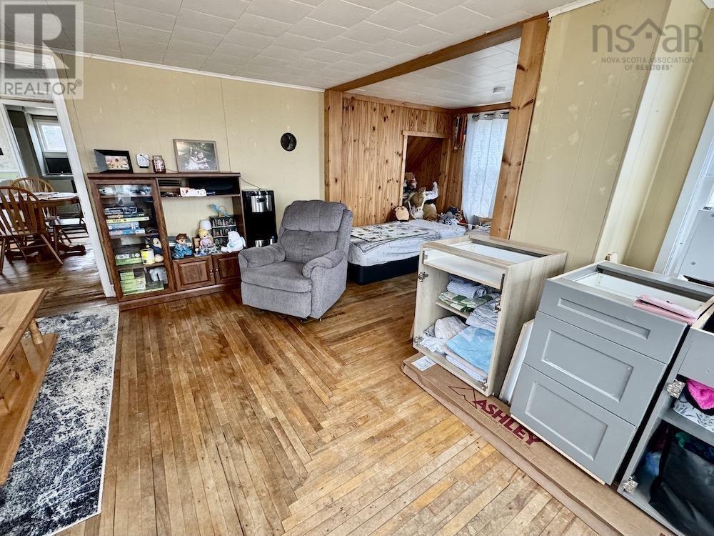 For sale 57 Hawk Point Road, Lower Clarks Harbour, Nova Scotia B0W1P0