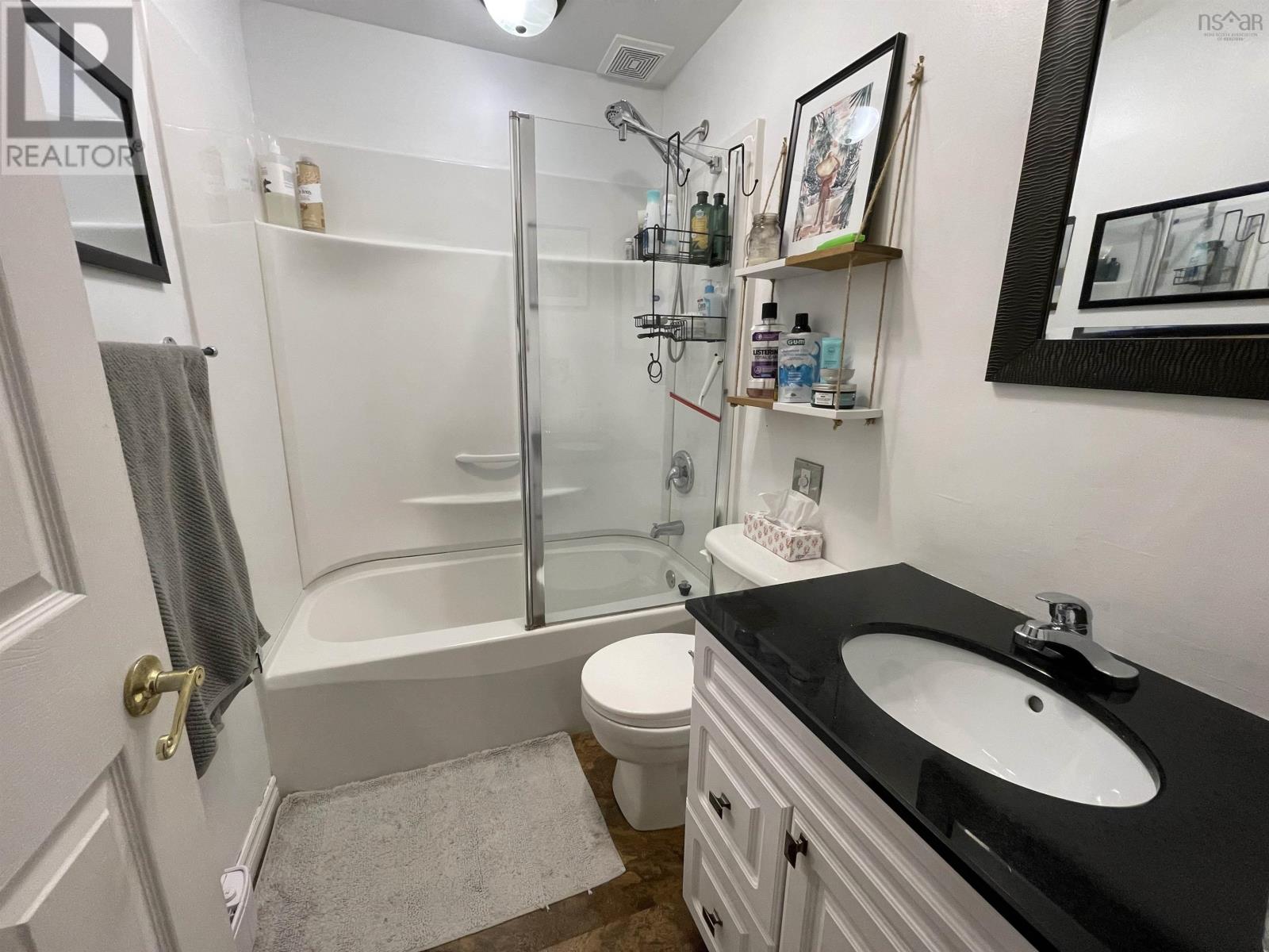 357 Prince Albert Road, Dartmouth, Nova Scotia B2Y1N7 REALTOR.ca