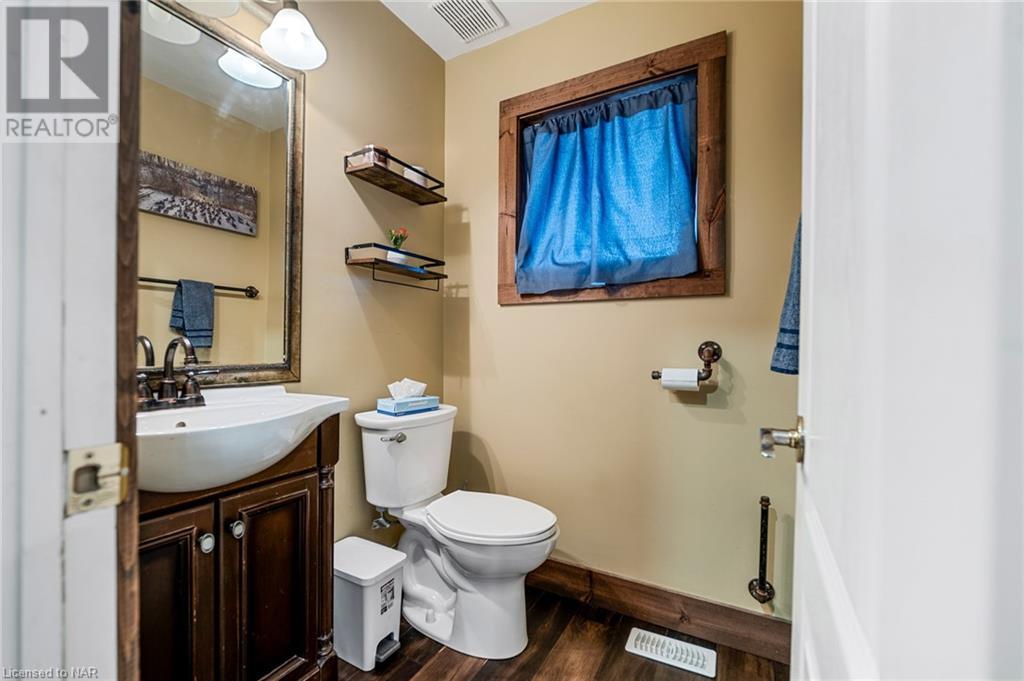 For sale 32 GLENWOOD Parkway, Welland, Ontario L3B5M6 40564017