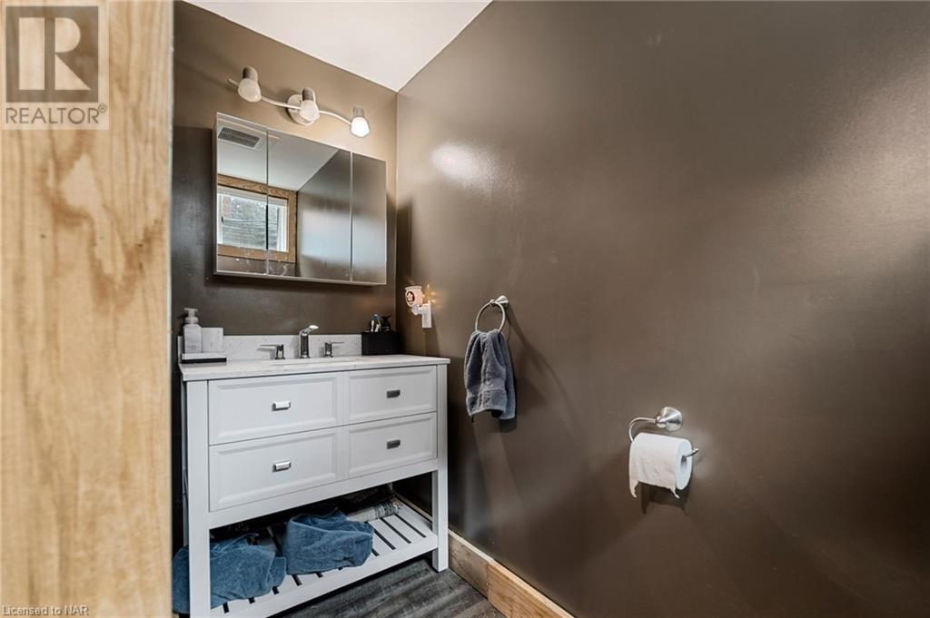 For sale 32 GLENWOOD Parkway, Welland, Ontario L3B5M6 40564017