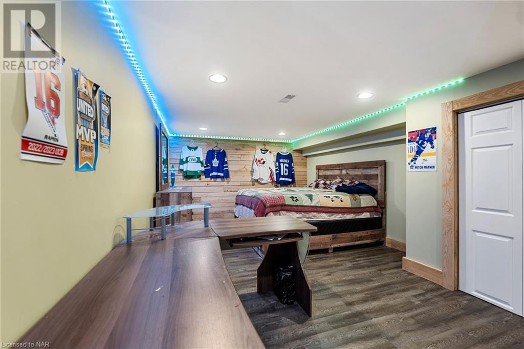 For sale 32 GLENWOOD Parkway, Welland, Ontario L3B5M6 40564017