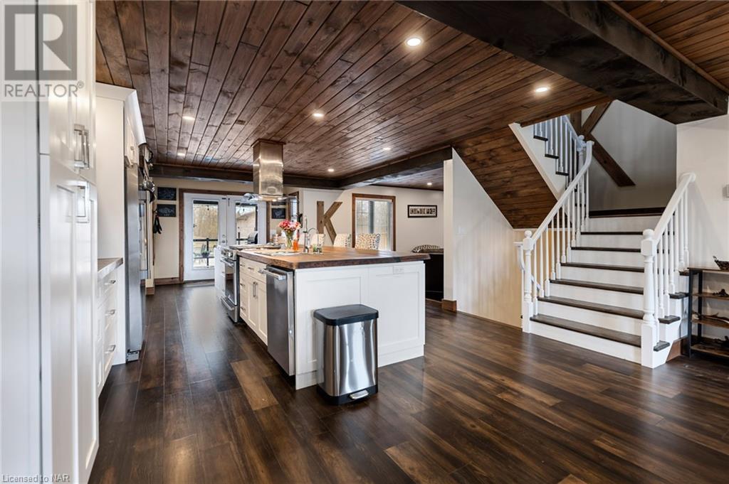 For sale 32 GLENWOOD Parkway, Welland, Ontario L3B5M6 40564017