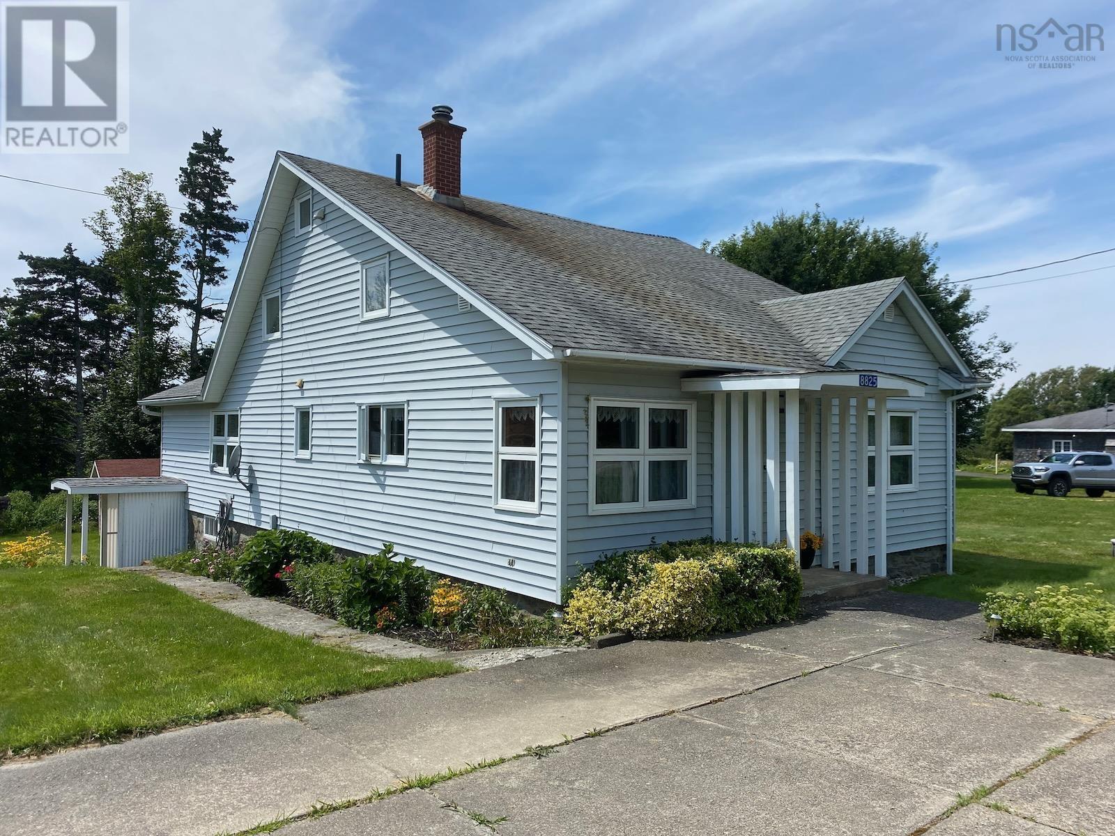 For sale 8825 1 Highway, Meteghan River, Nova Scotia B0W1M0 202316597 REALTOR.ca