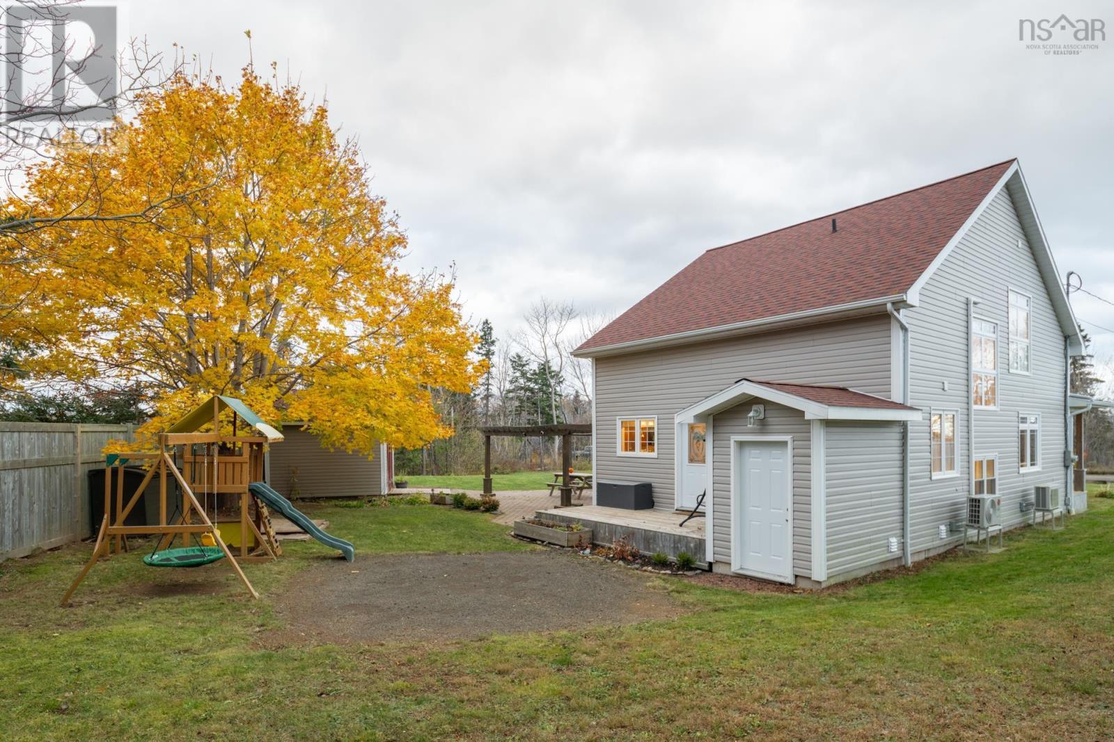 219 West Old Post Road, Smiths Cove, Nova Scotia B0S1S0 REALTOR.ca
