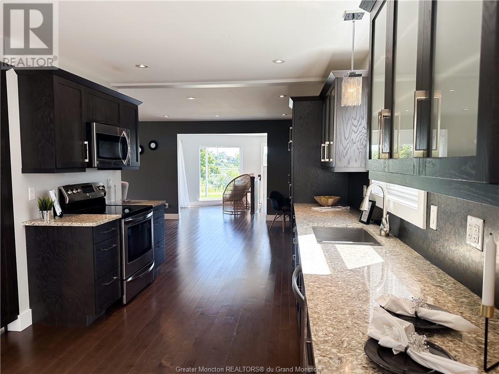 For sale 100 Westmount BLVD, Moncton, New Brunswick E1E1V1 M158382 REALTOR.ca