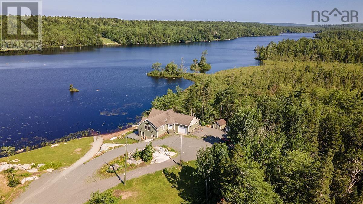 For sale 1064 Armstrong Lake Road East, Vaughan, Nova Scotia B0N2T0