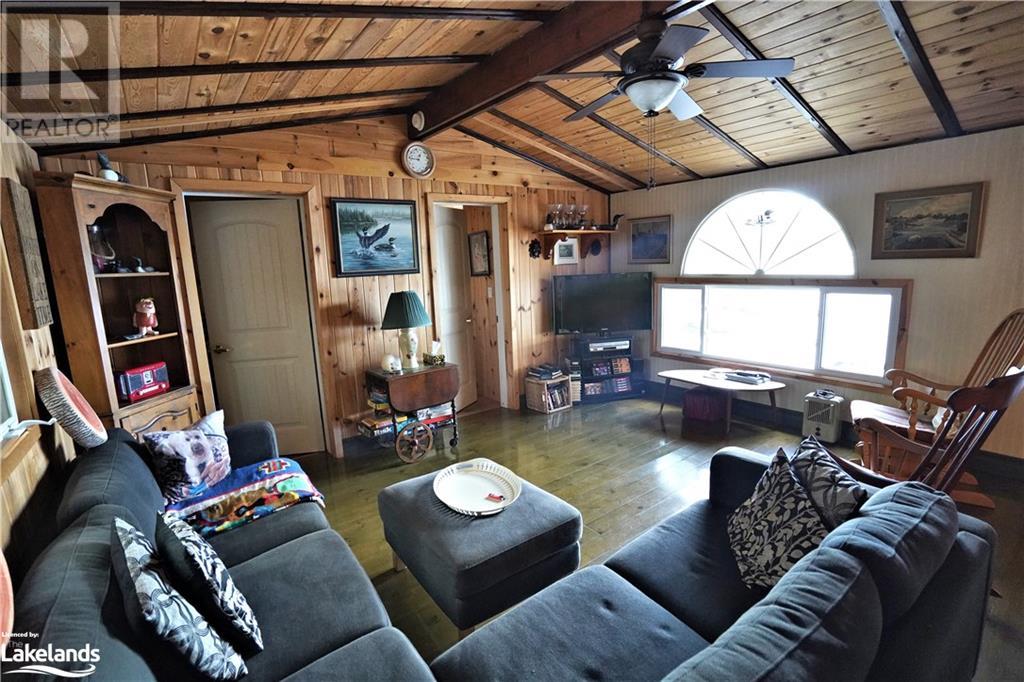 For sale 121 HEALEY Lake, MacTier, Ontario P2A2W8 40566306 REALTOR.ca