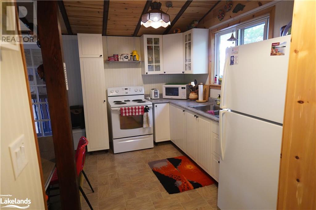 For sale 121 HEALEY Lake, MacTier, Ontario P2A2W8 40566306 REALTOR.ca